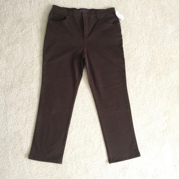 NWT Brown Gloria Vanderbilt Jeans in Size 12 Petite Short - Picture 4 of 7